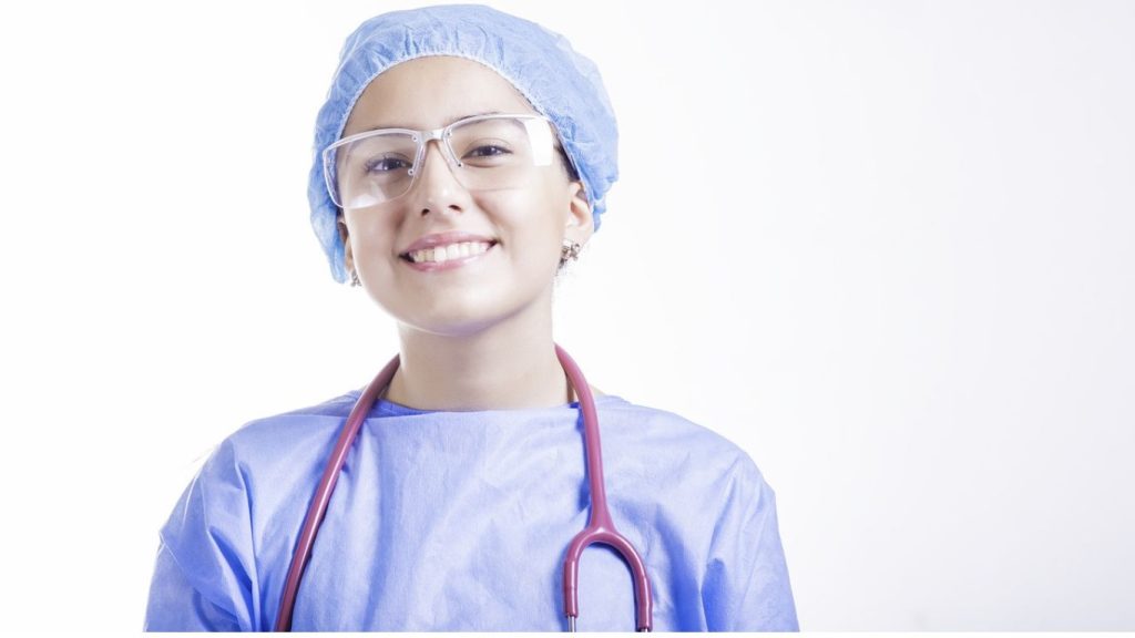 Best Way to Balance Hormones Naturally – 2025